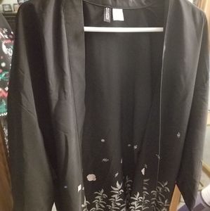 Black kimono